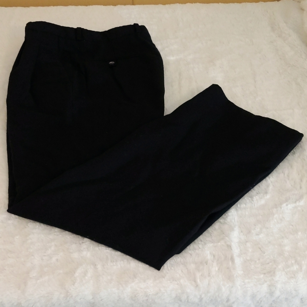 Black Zippered Dress Pants with Pockets